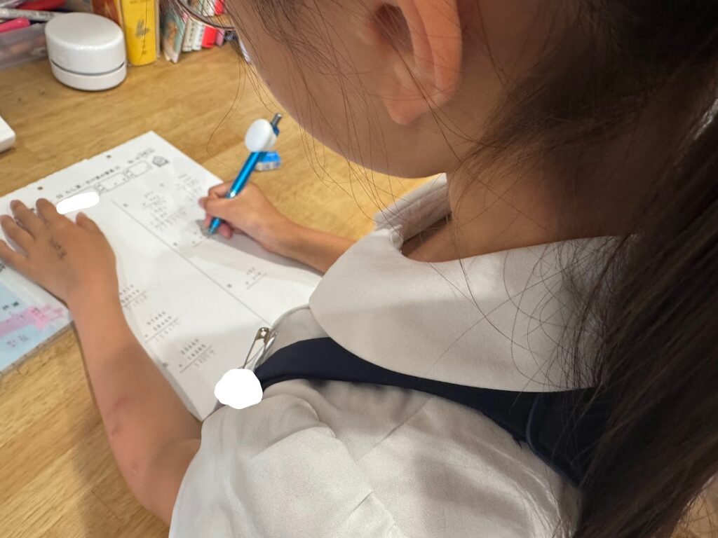 大人のやる気ペン 子供が使っている様子